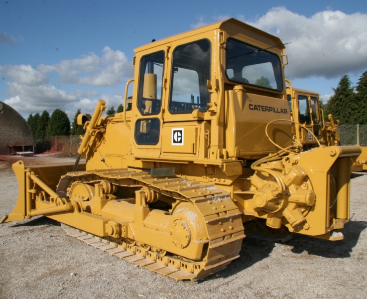 Сдаю бульдозер. ЧЕТРА бульдозер т-6. Cat 6 бульдозер. Caterpillar d9r. Бульдозер с лебедкой.